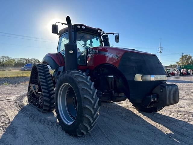 Image of Case IH Magnum 340 Rowtrac equipment image 2