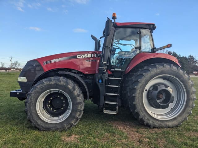 Image of Case IH Magnum 280 equipment image 2