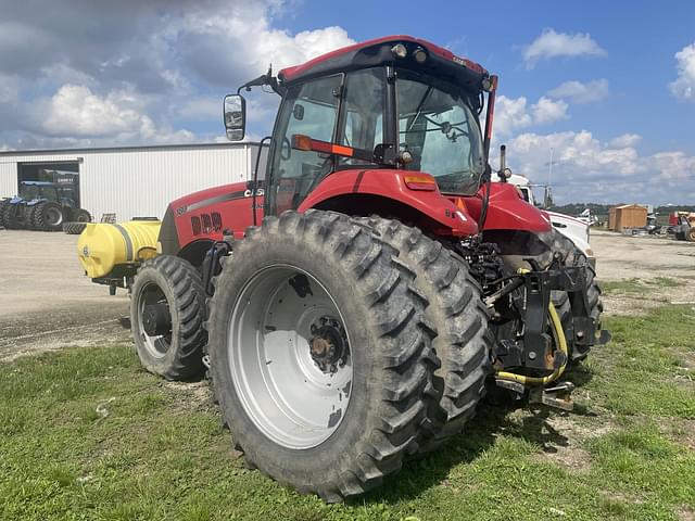 Image of Case IH Magnum 180 equipment image 2