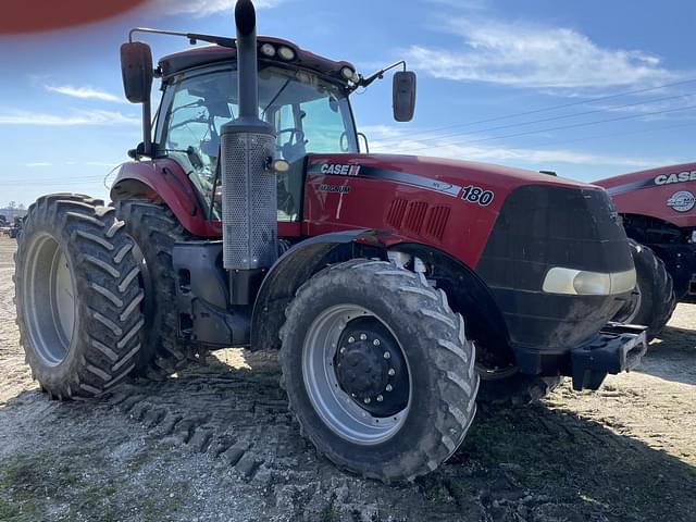 Image of Case IH Magnum 180 equipment image 2