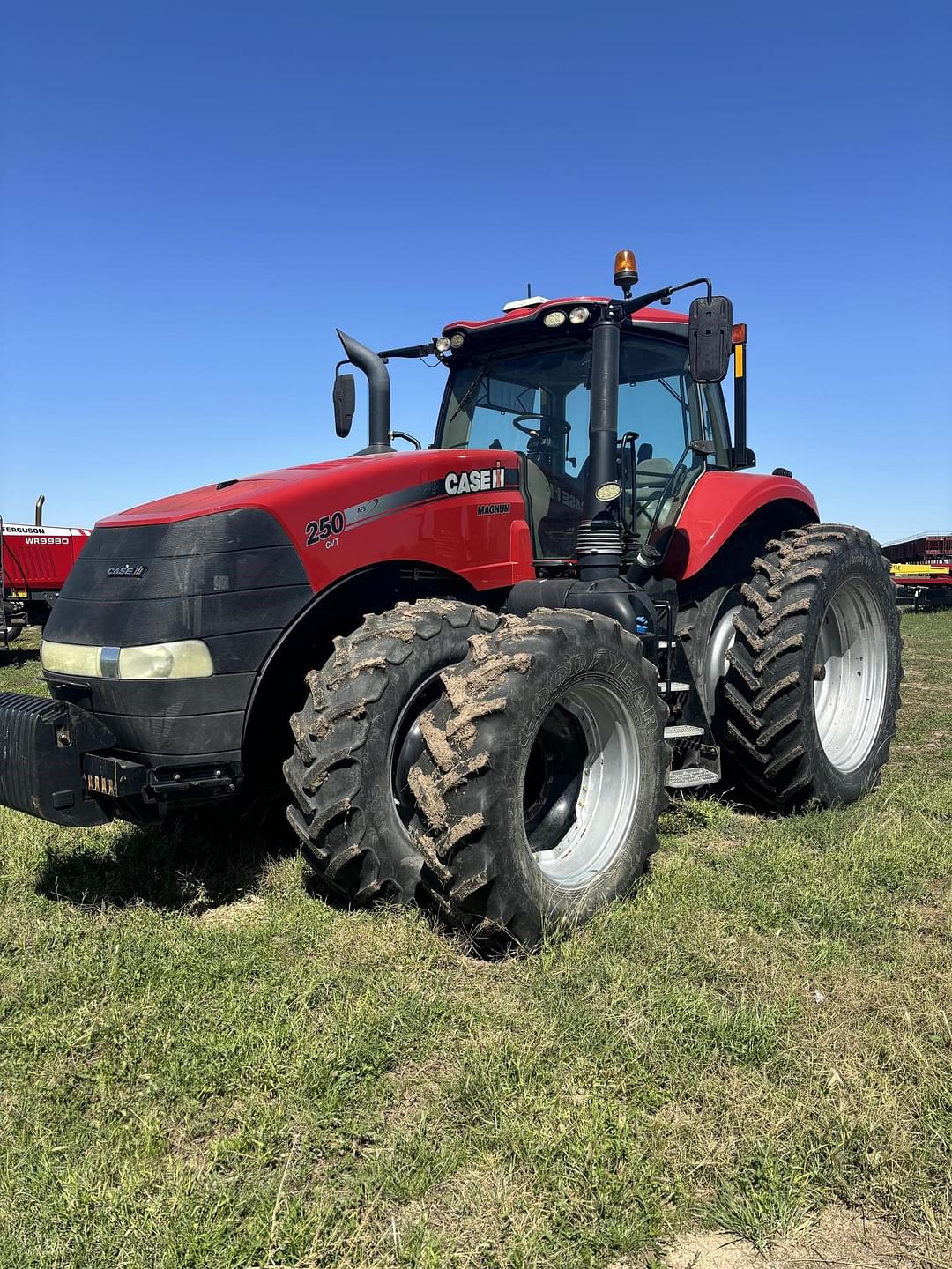 Image of Case IH Magnum 250 CVT Primary image