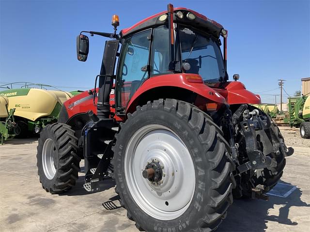 Image of Case IH Magnum 250 CVT equipment image 2