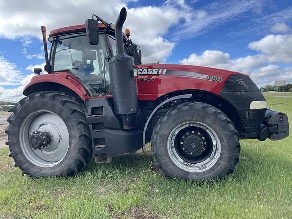 Image of Case IH Magnum 280 Primary image