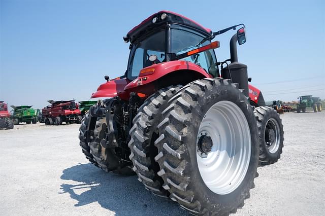 Image of Case IH Magnum 280 equipment image 4