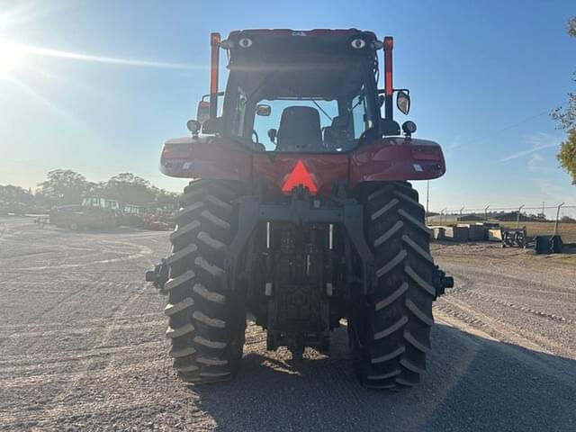 Image of Case IH Magnum 280 equipment image 4