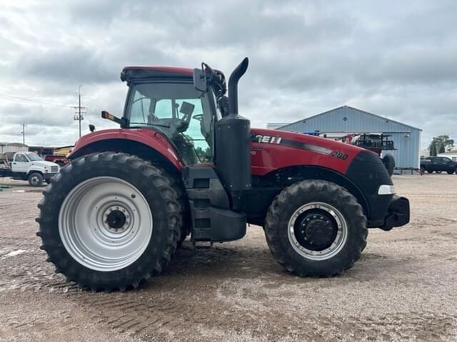Image of Case IH Magnum 280 equipment image 3