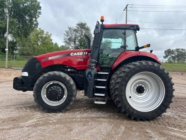 Image of Case IH Magnum 280 equipment image 1