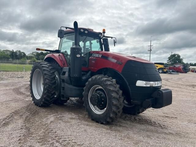 Image of Case IH Magnum 280 equipment image 2