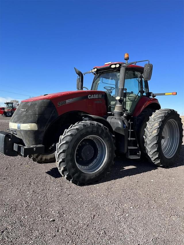 Image of Case IH Magnum 280 equipment image 4