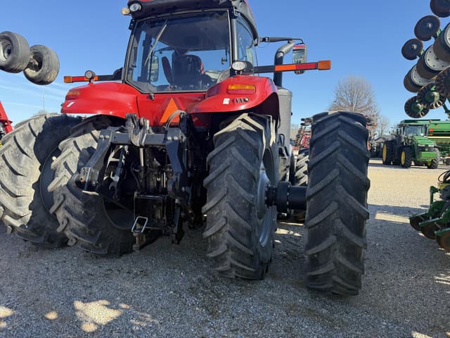 Image of Case IH Magnum 310 equipment image 4