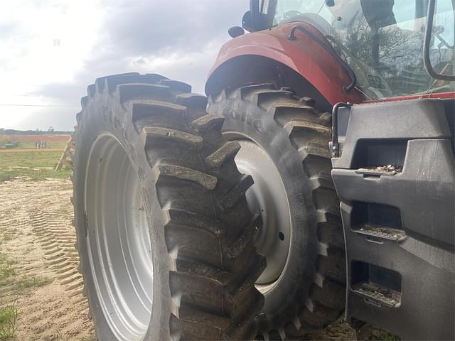 Image of Case IH Magnum 340 equipment image 3