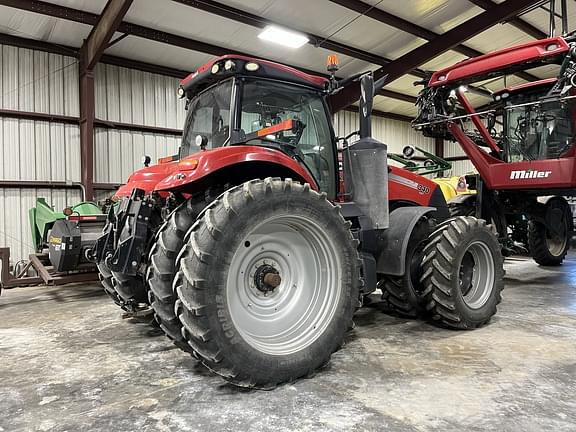 Image of Case IH Magnum 340 equipment image 4