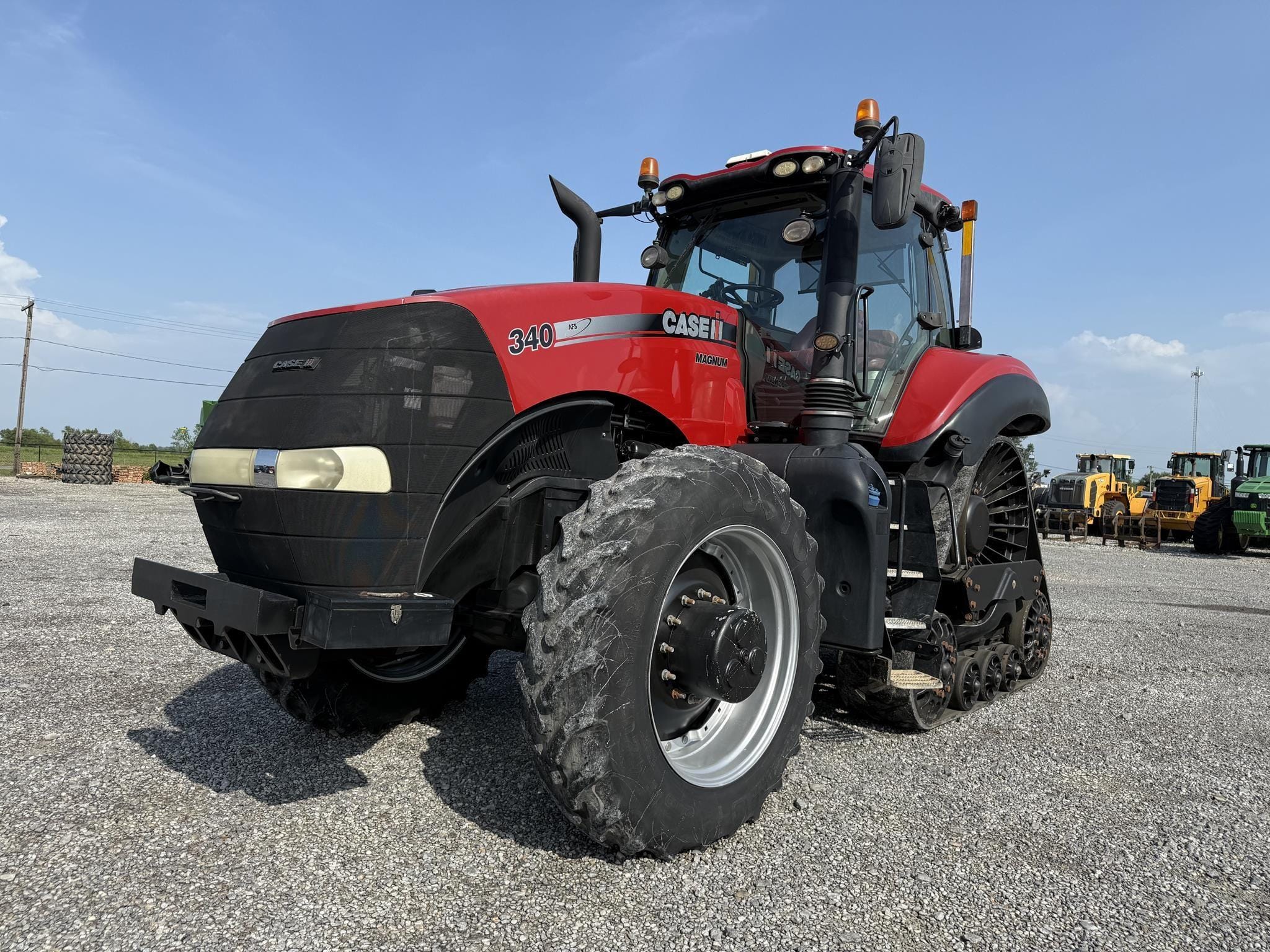 2016 Case IH Magnum 340 Rowtrac Equipment Image0