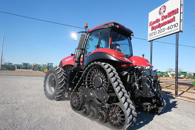 Image of Case IH Magnum 340 Rowtrac equipment image 2