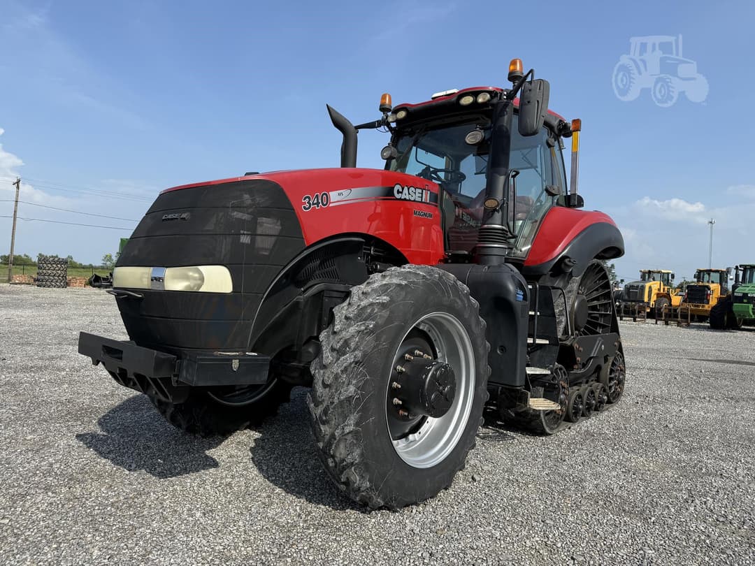 Image of Case IH Magnum 340 Rowtrac Primary image