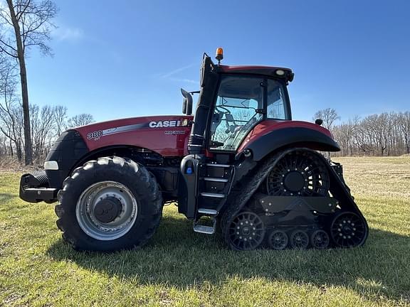 Image of Case IH Magnum 380 equipment image 4