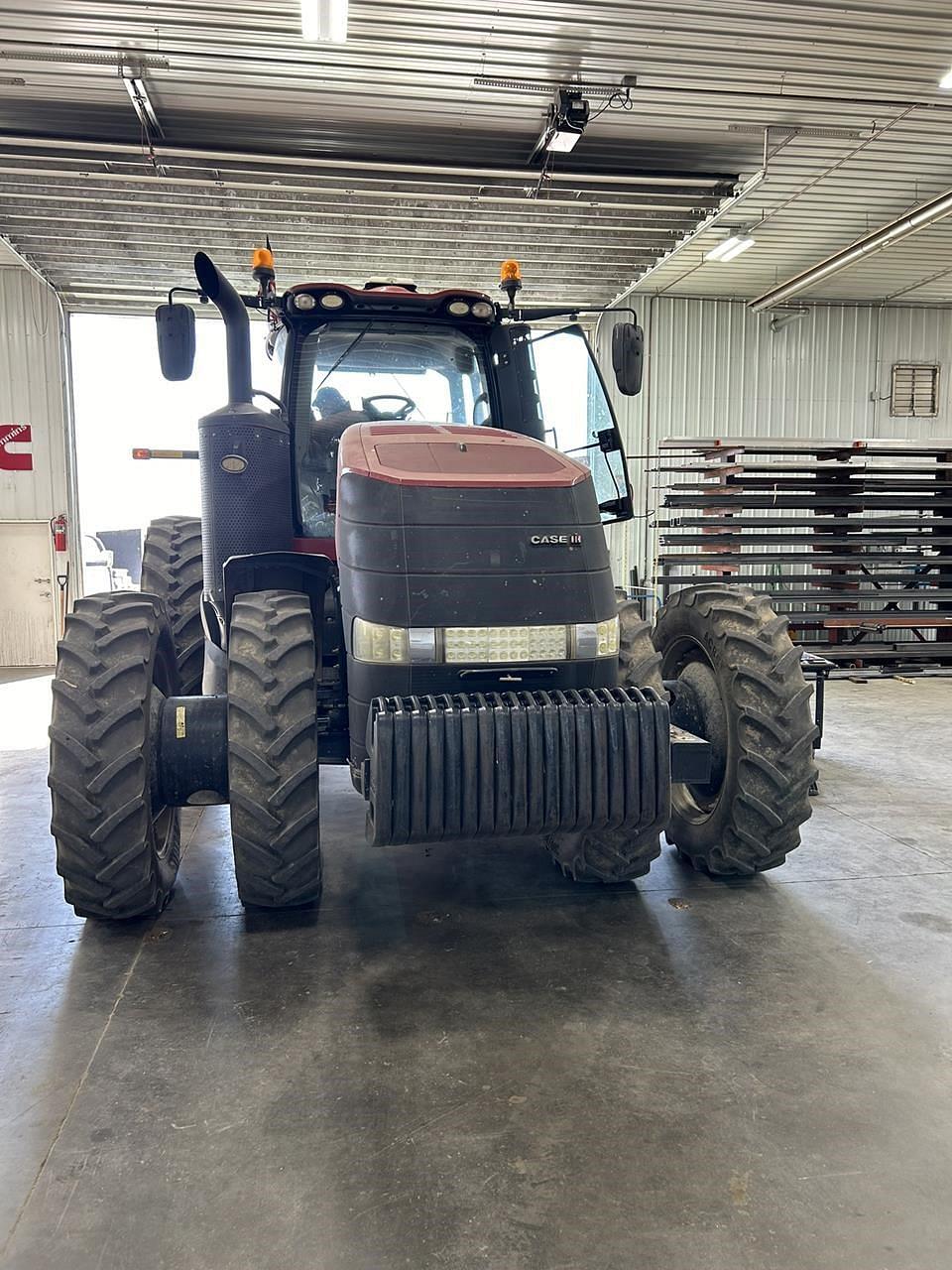 Image of Case IH Magnum 380 Image 1