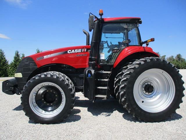 Image of Case IH Magnum 380 equipment image 2