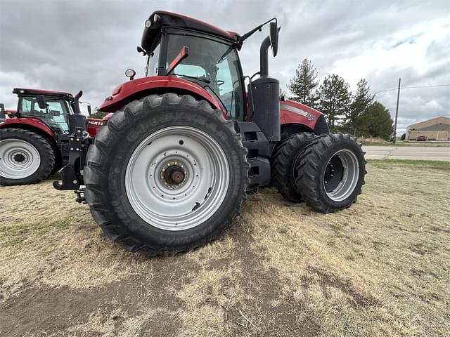 Image of Case IH Magnum 380 equipment image 2