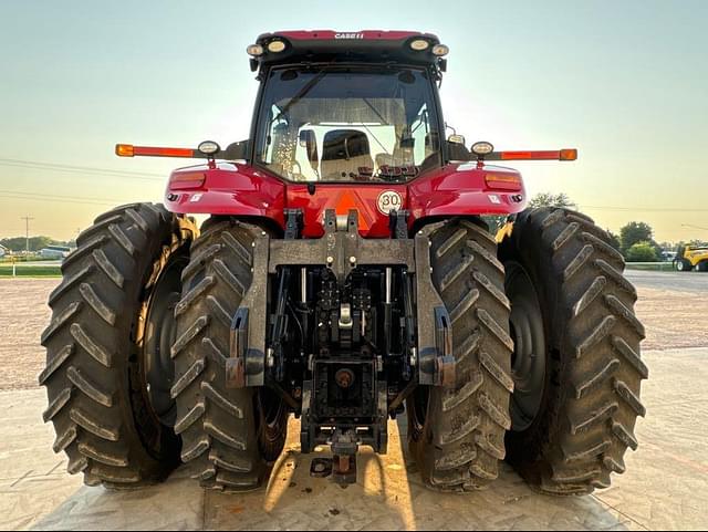 Image of Case IH Magnum 380 equipment image 3