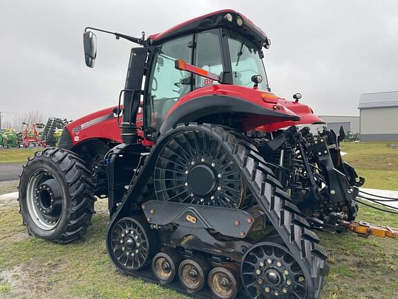 Image of Case IH Magnum 380 RowTrac equipment image 3