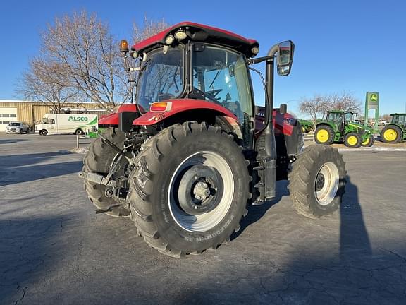 Image of Case IH Maxxum 125 equipment image 4