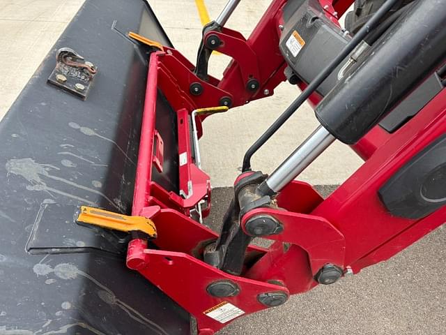 Image of Case IH Maxxum 150 equipment image 3