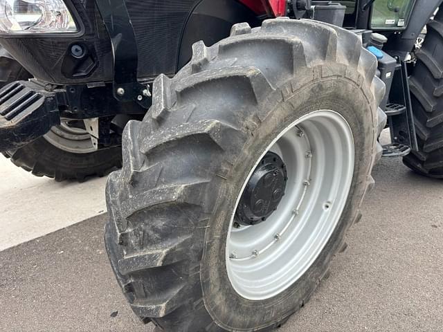 Image of Case IH Maxxum 150 equipment image 2