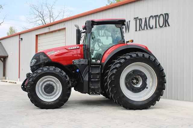 Image of Case IH Optum 300 equipment image 1