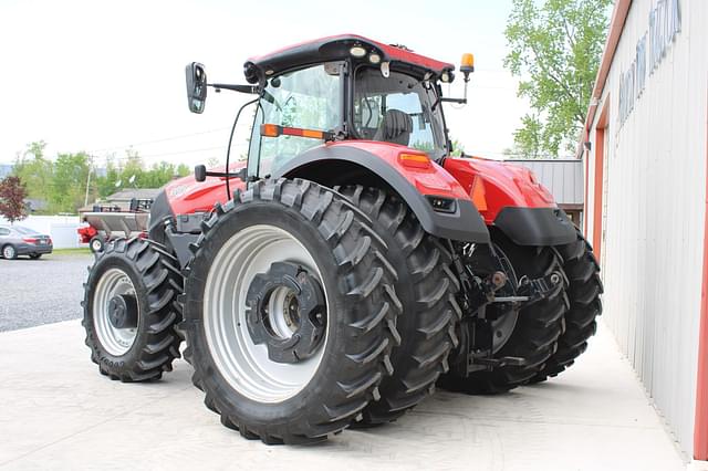 Image of Case IH Optum 300 equipment image 3