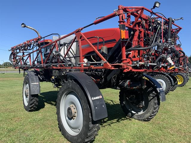 Image of Case IH Patriot 4440 equipment image 4