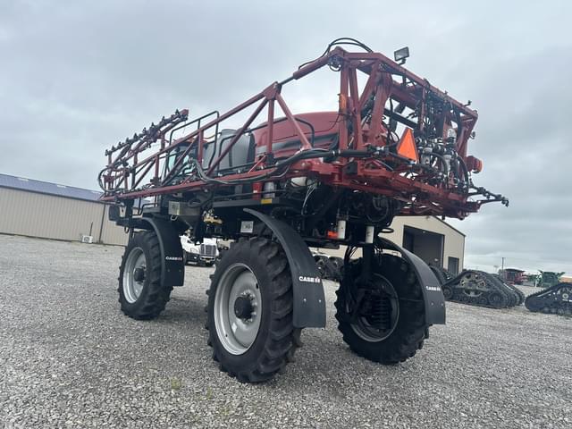 Image of Case IH Patriot 2250 equipment image 4