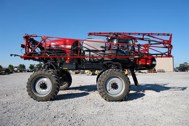 Image of Case IH Patriot 2250 equipment image 3