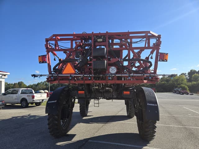 Image of Case IH Patriot 3340 equipment image 3