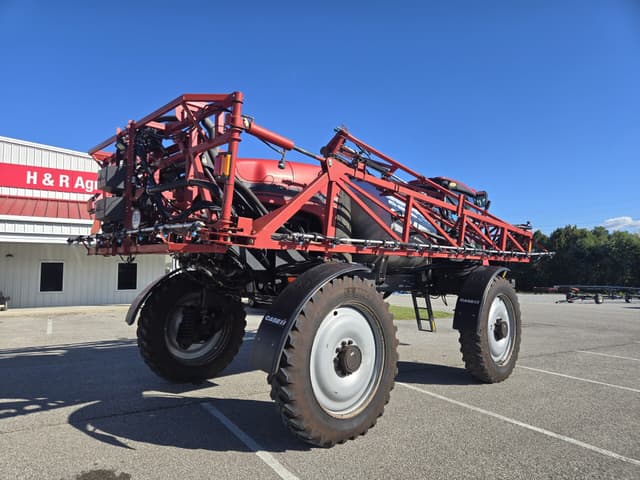 Image of Case IH Patriot 3340 equipment image 2