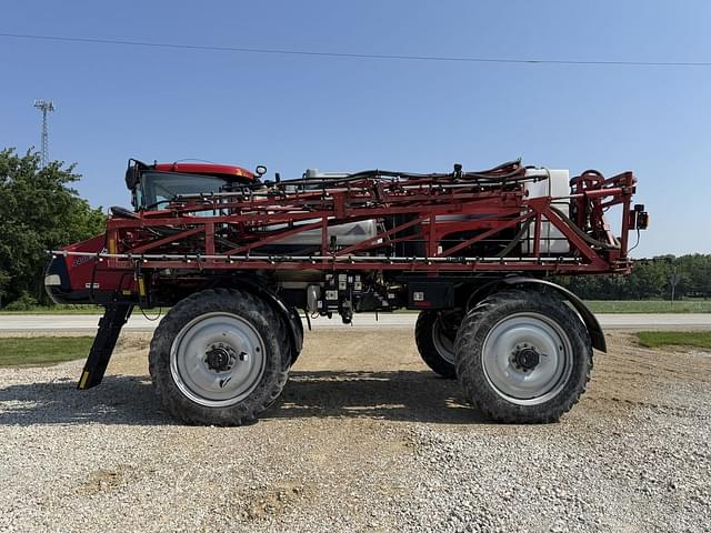 Image of Case IH Patriot 4440 equipment image 1