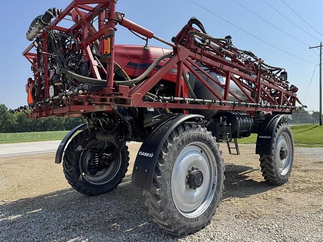 Image of Case IH Patriot 4440 equipment image 4