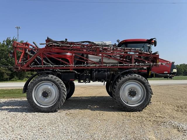 Image of Case IH Patriot 4440 equipment image 3