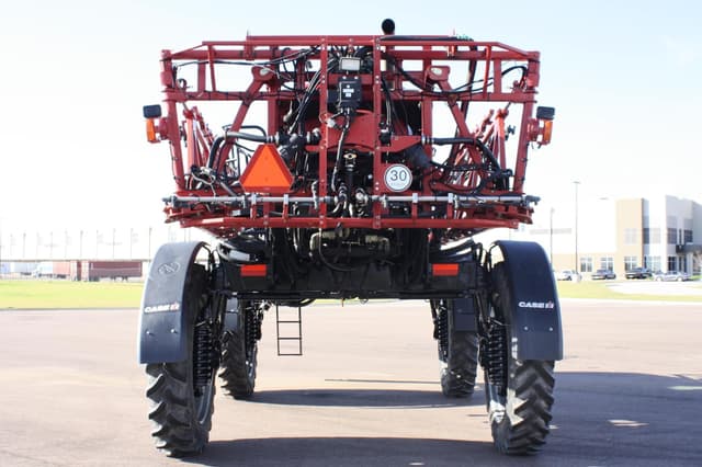 Image of Case IH Patriot 4440 equipment image 3