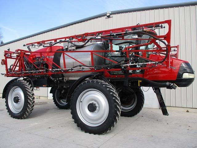 Image of Case IH Patriot 4440 equipment image 1