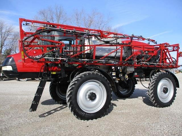 Image of Case IH Patriot 4440 Primary image