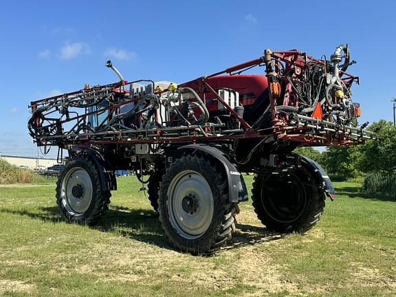 Image of Case IH Patriot 4440 equipment image 3