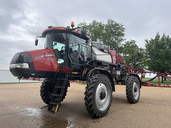 Image of Case IH Patriot 4440 Primary image