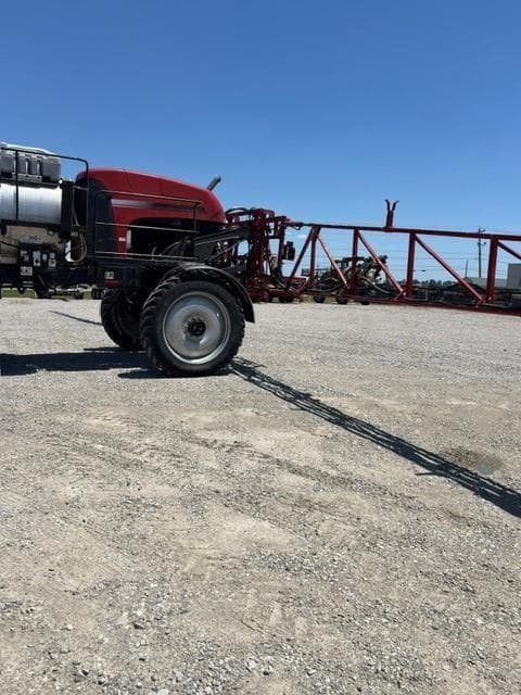 Image of Case IH Patriot 4440 equipment image 3
