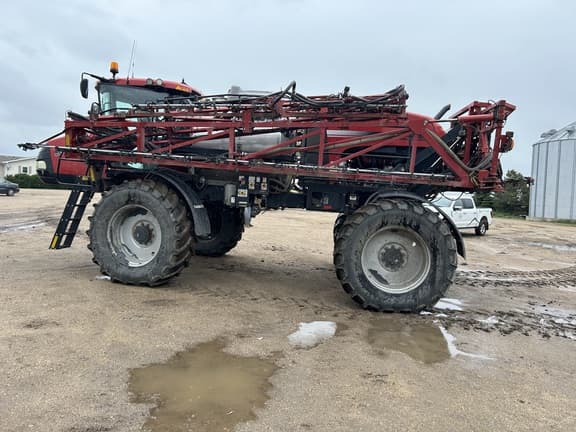 Image of Case IH Patriot 4440 equipment image 3
