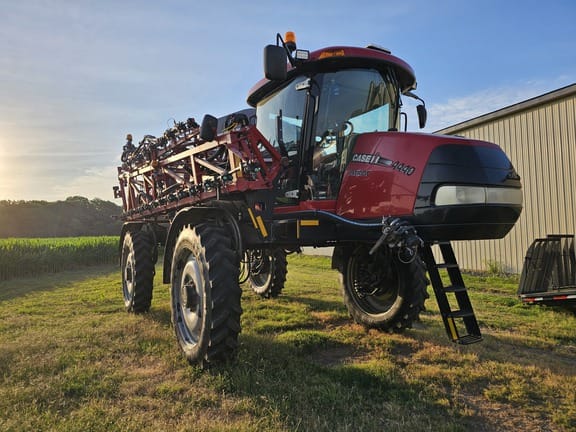 2016 Case IH Patriot 4440 Equipment Image0