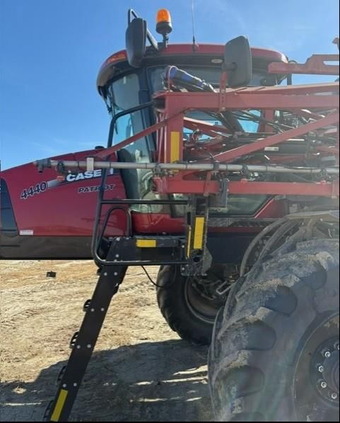2016 Case IH Patriot 4440 Equipment Image0