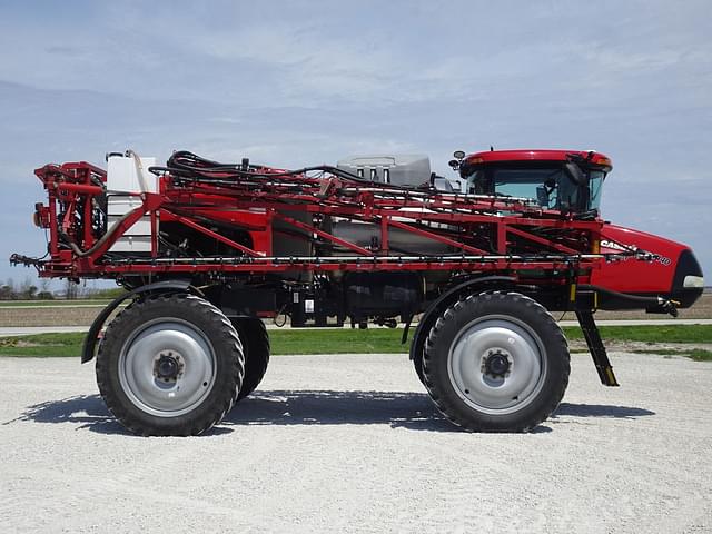Image of Case IH Patriot 4440 equipment image 3