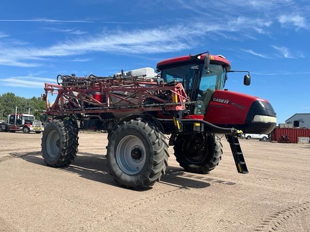 Image of Case IH Patriot 4440 equipment image 4