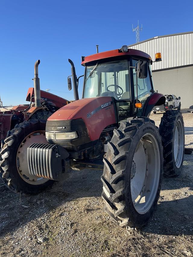 Image of Case IH Puma 165 equipment image 1